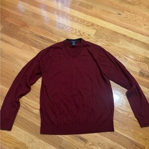 GAP Men's Deep Red V-Neck Sweater
